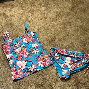 NWT Lands End Swimsuit - Bottoms Size Large 14/16, Top Size 16D with Underwire